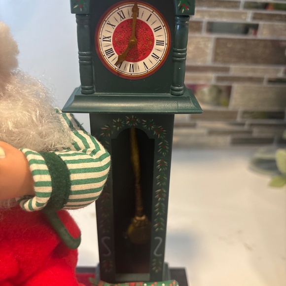 1993 Vintage Holiday Creations Santa At Grandfather Clock tested - Picture 7 of 7
